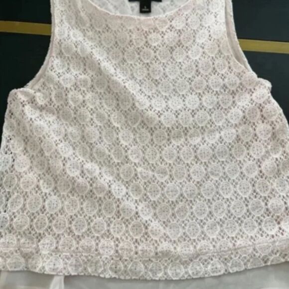 Banana Republic Lace Over-lay Tank Top - Size Small - Pink - EUC - Picture 8 of 8